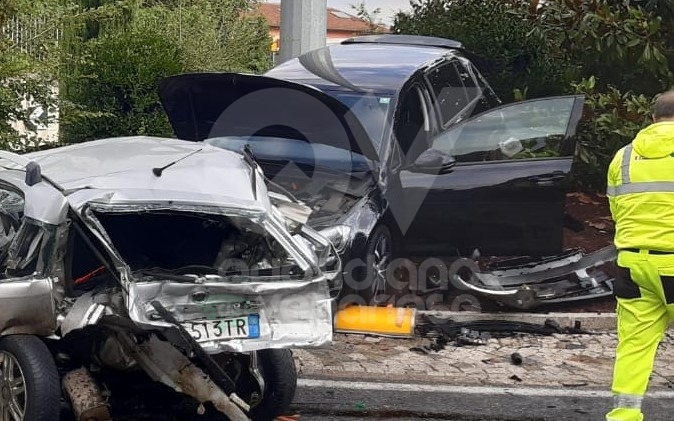 INCIDENTE MORTALE A RIVOLI Scontro Alla Rotatoria Di Via Rivalta