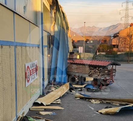 FORTI RAFFICHE DI VENTO - Danni a Rivoli, Grugliasco, San Gillio, La Cassa e Fiano - FOTO