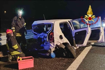 VARISELLA - INCIDENTE IN AUTOSTRADA: Ancora gravi le condizioni di ragazzino di 11 anni - FOTO