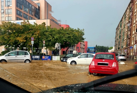 MALTEMPO - Allagati sottopassi a Collegno e Mappano, chiusi gli svincoli per la statale 24 - FOTO