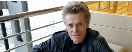 CASELLE - Passeggero d'eccezione in aeroporto: l'attore Willem Dafoe