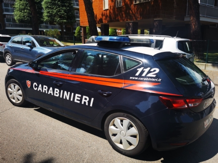 FEMMINICIDIO A VENARIA - Aragno prima chiama i carabinieri e poi prova a togliere il sangue dall'appartamento