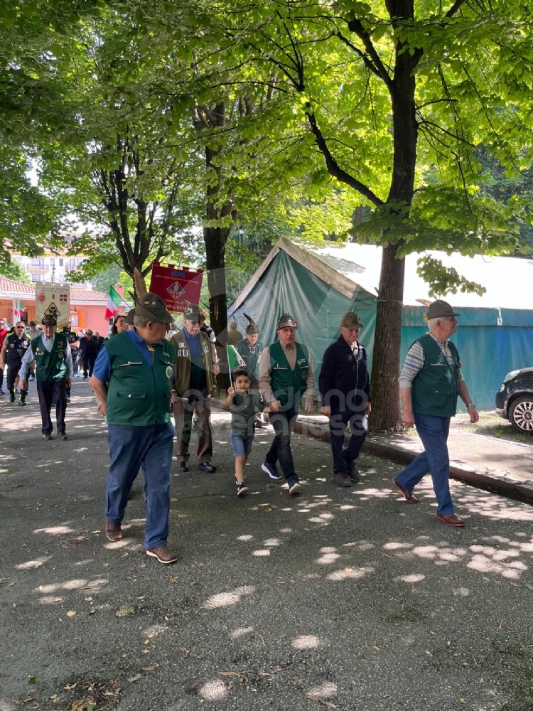 VENARIA - Buon compleanno Alpini: 98 anni per le «Penne Nere» venariesi - FOTO