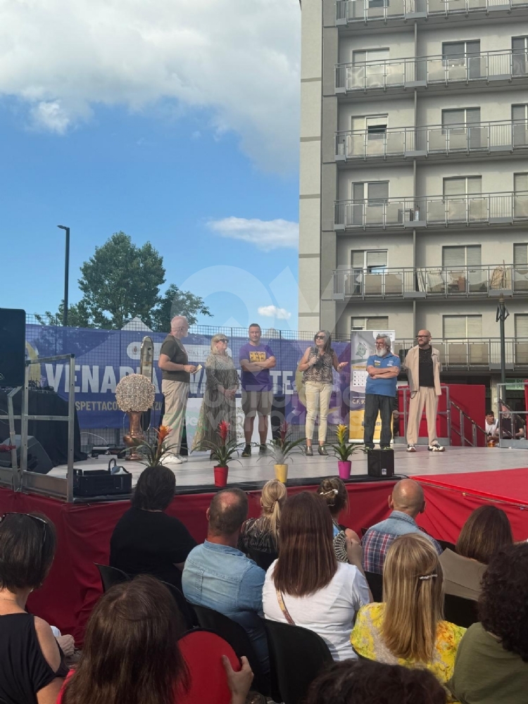 VENARIA - Moda, inclusione e solidarietà: il successo della sfilata in favore del Regina Margherita - FOTO