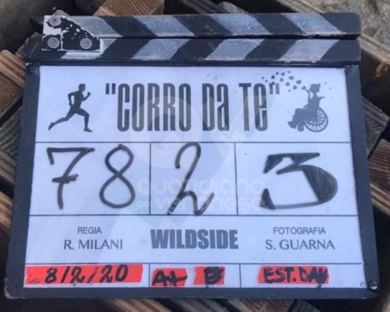 VENARIA - Il centro città set del film «Corro da te» con Pierfrancesco Favino e Miriam Leone FOTO