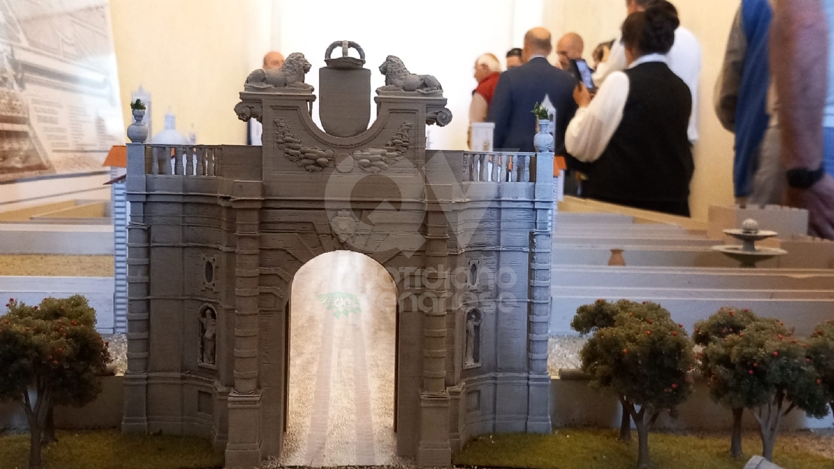 VENARIA - I «296 Model» e «Il Sogno di Castellamonte», il plastico della «Via Maestra» - FOTO