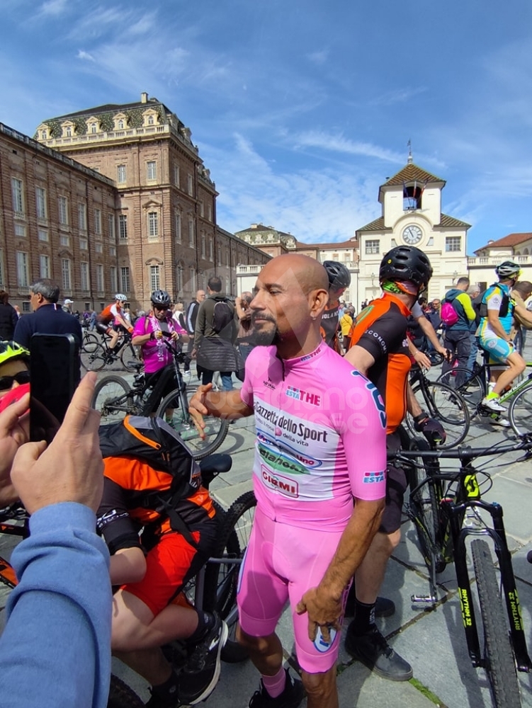 GIRO D'ITALIA A VENARIA - Riviviamo le emozioni della «Grande Partenza» - TUTTE LE FOTO