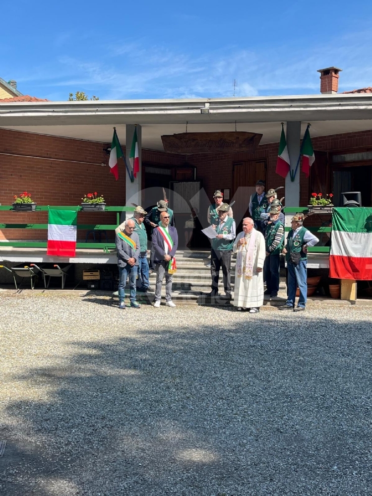 VENARIA - Buon compleanno Alpini: 98 anni per le «Penne Nere» venariesi - FOTO