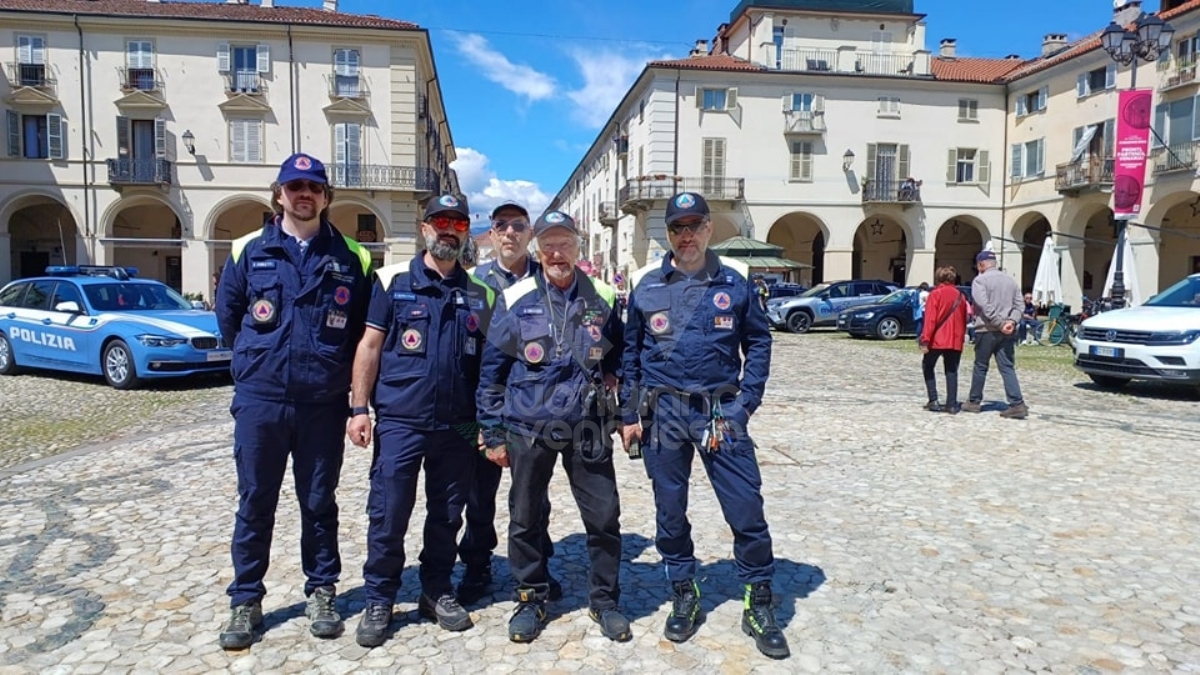 GIRO D'ITALIA A VENARIA - Riviviamo le emozioni della «Grande Partenza» - TUTTE LE FOTO