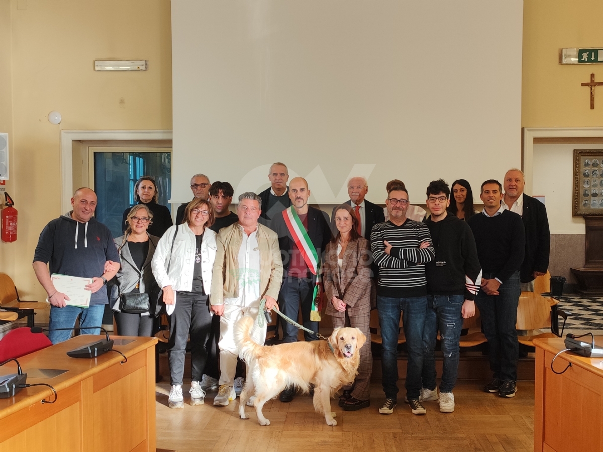 VENARIA - Premiati i cittadini che salvarono la vita a un uomo colpito da infarto - FOTO