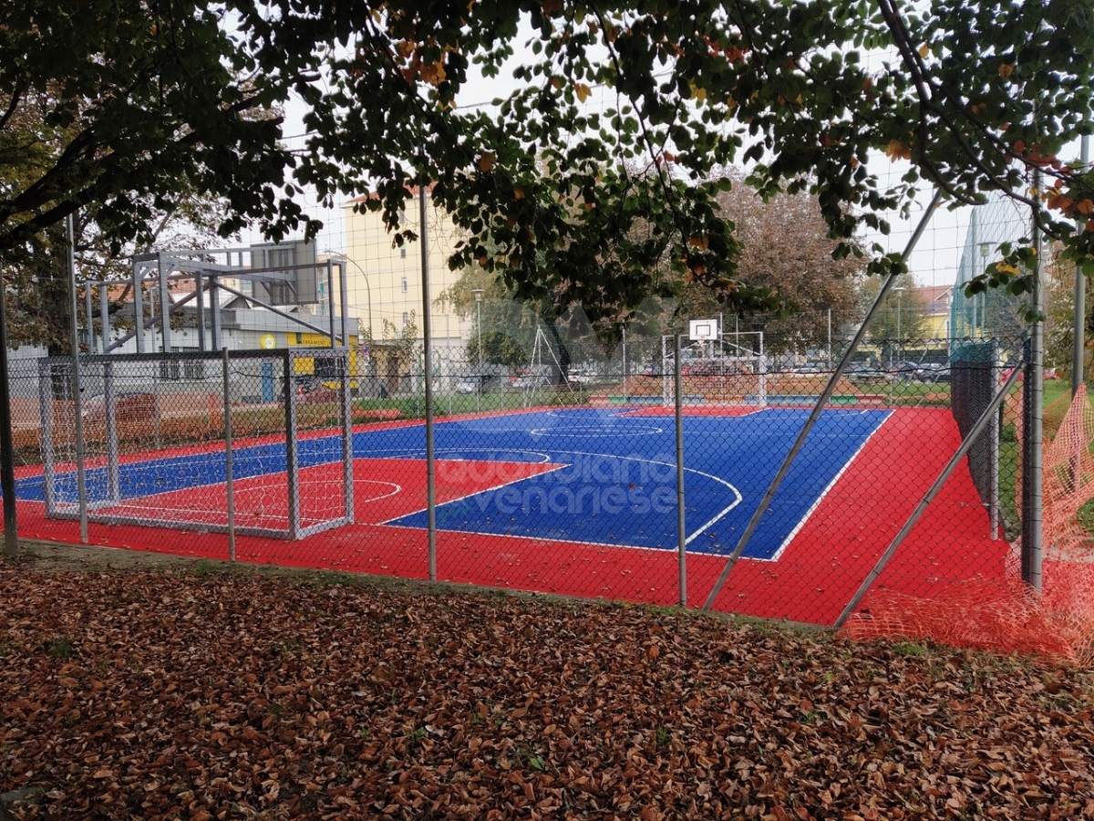 GRUGLIASCO - Domani l'inaugurazione dei campi da calcio a 5 e basket donati da mister Gasperini - FOTO