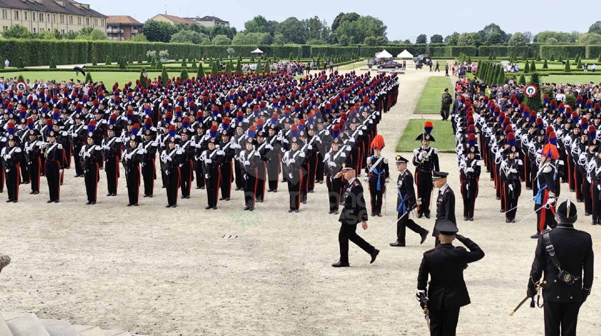 VENARIA - Emozione per il Giuramento degli Allievi Carabinieri in Reggia - FOTO E VIDEO