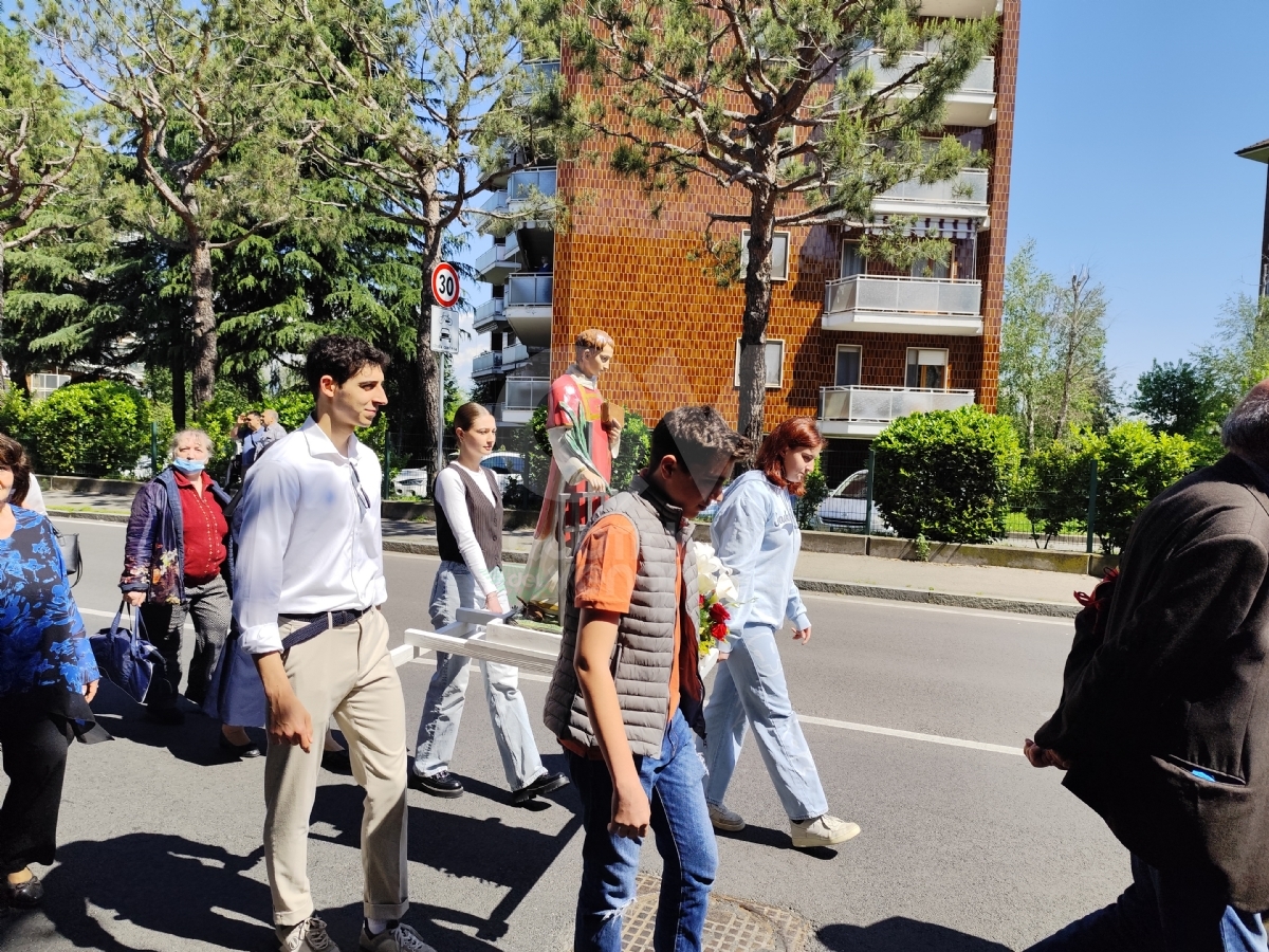 VENARIA - La Patronale dei Santi Marchese e Lorenzo caratterizzata dalla visita dell'Arcivescovo - FOTO