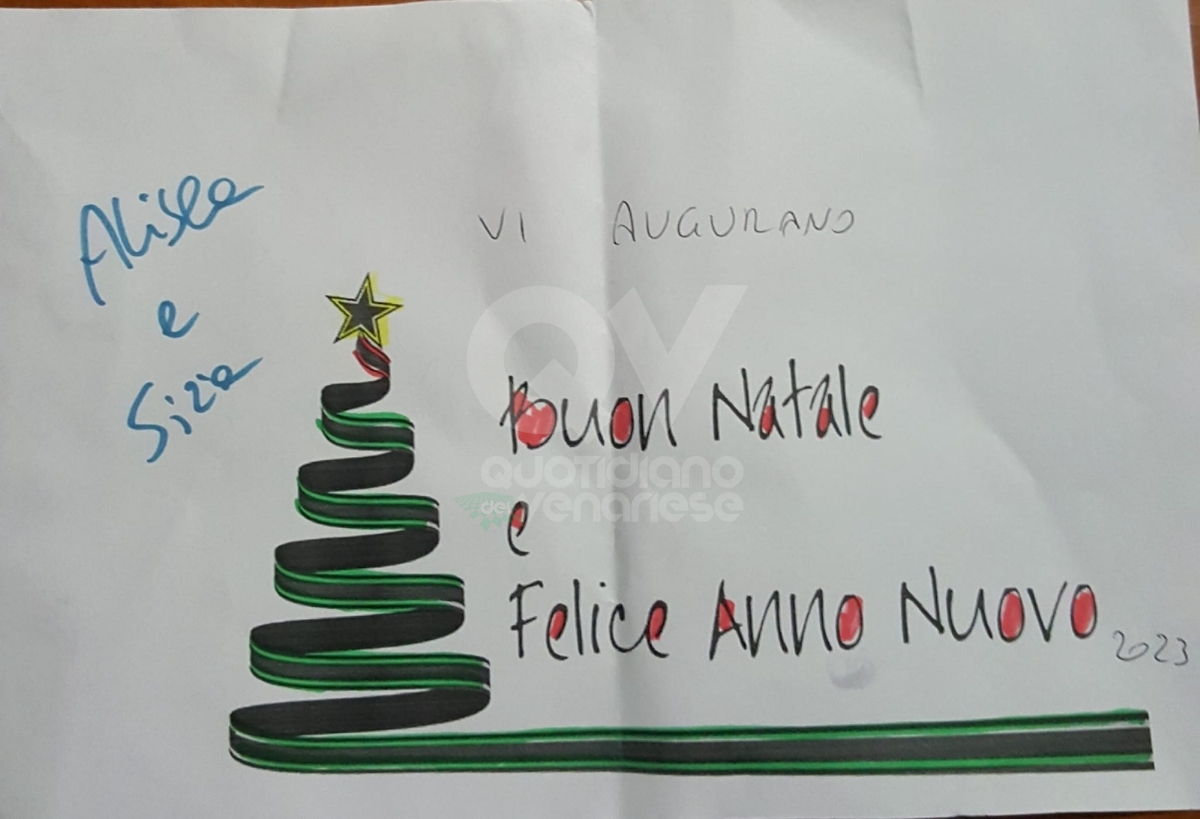 VARISELLA - Il dolce gesto di Alisea e Siria: un biglietto di auguri di Natale in ogni buca - FOTO