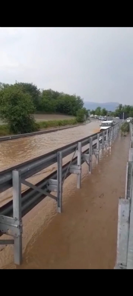 MALTEMPO - Allagati sottopassi a Collegno e Mappano, chiusi gli svincoli per la statale 24 - FOTO