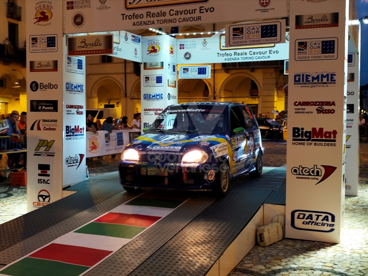 VENARIA - In Città la magia del Rally: tantissimi i curiosi e gli appassionati - FOTO