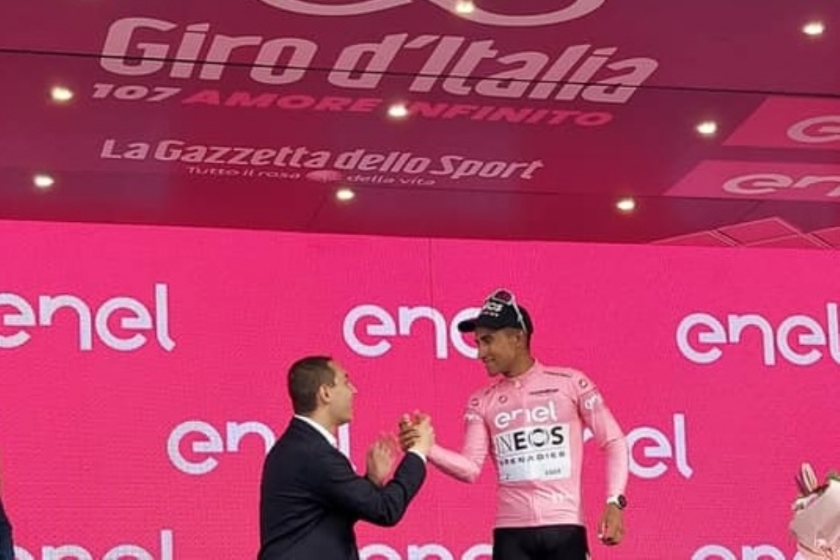 GIRO D'ITALIA A VENARIA - La tappa vinta dall’ecuadoregno Narvaez. Secondo Pogacar - FOTO