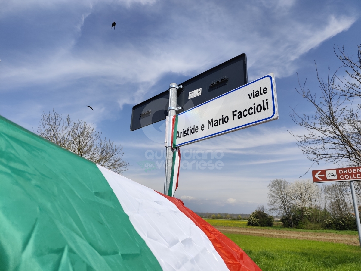 VENARIA - Taglio del nastro per la «Rotonda dei Centenari» in viale Faccioli - FOTO