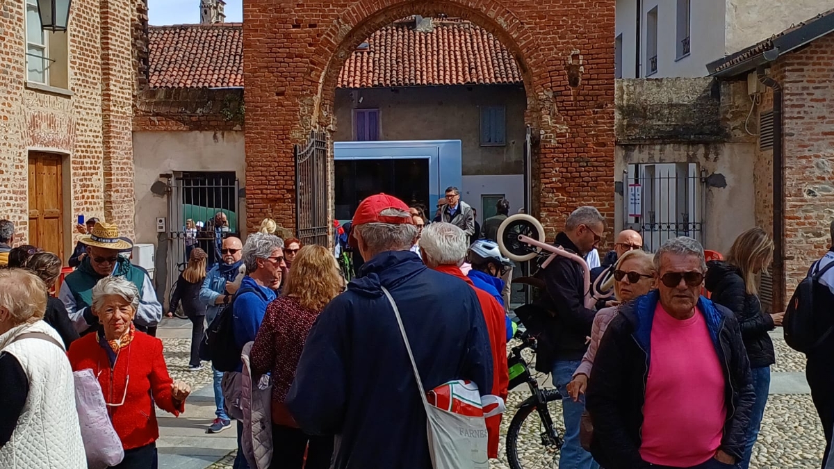 GIRO D'ITALIA A VENARIA - Riviviamo le emozioni della «Grande Partenza» - TUTTE LE FOTO