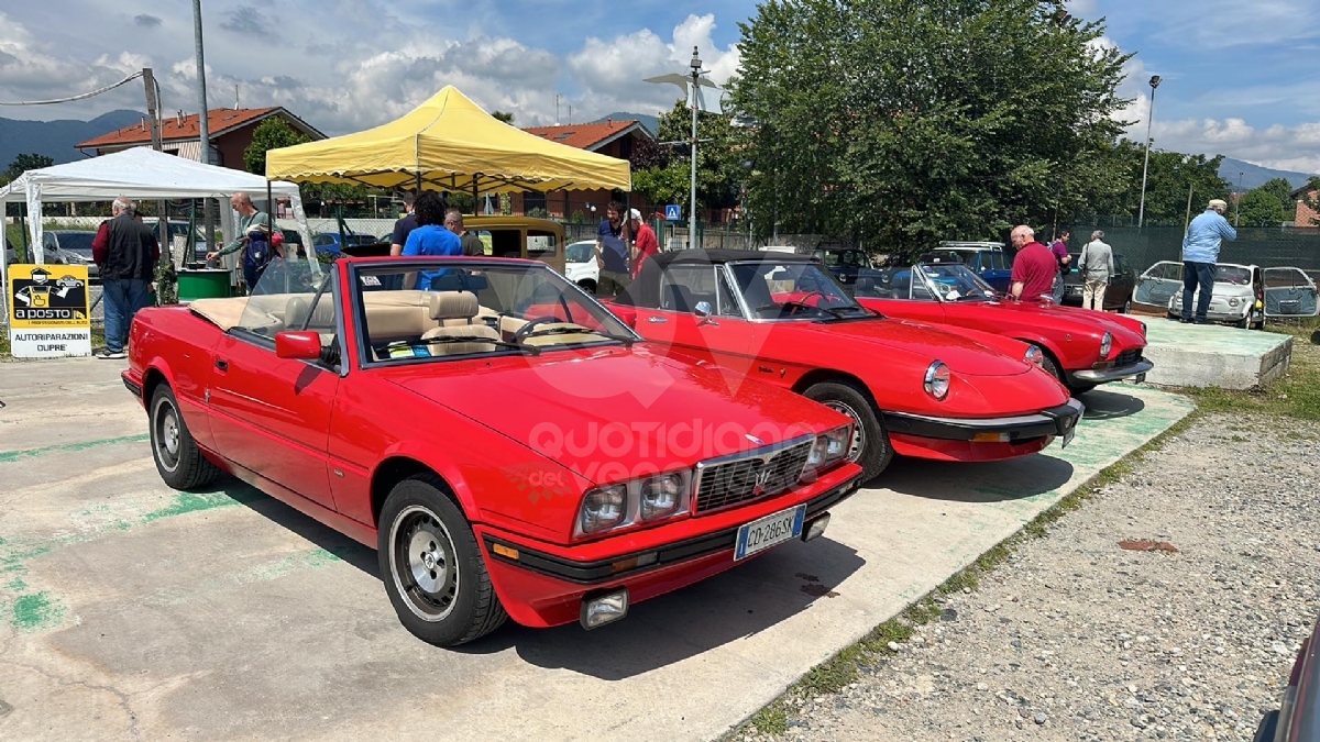 SAN GILLIO - Successo per il raduno delle auto storiche alla Bizzarria - FOTO