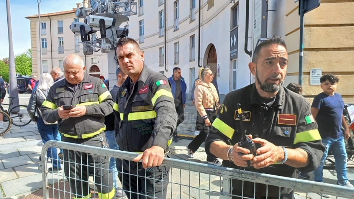 GIRO D'ITALIA A VENARIA - Riviviamo le emozioni della «Grande Partenza» - TUTTE LE FOTO