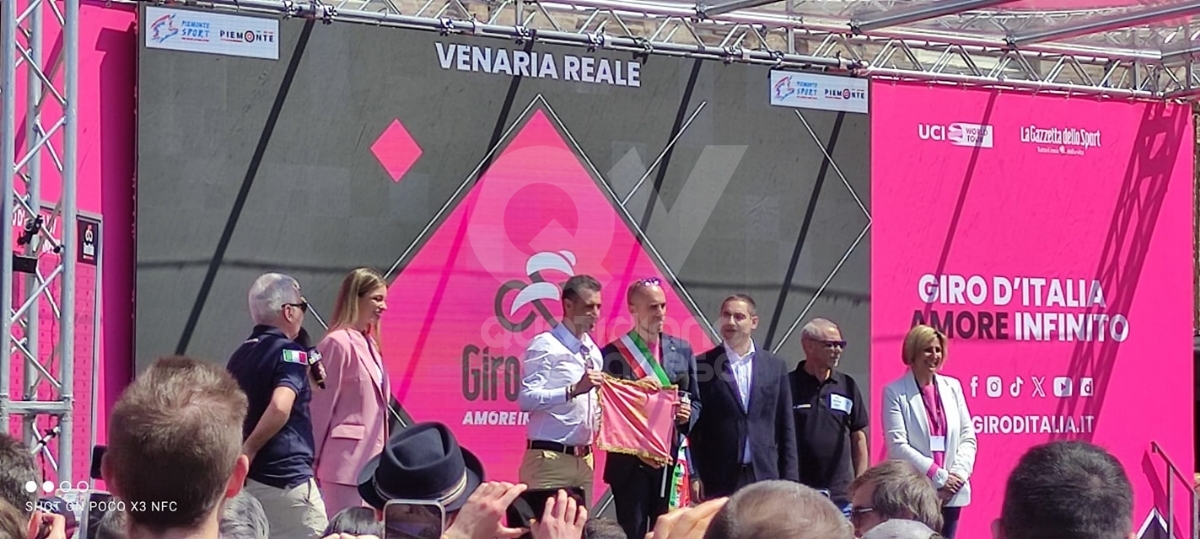 GIRO D'ITALIA A VENARIA - Riviviamo le emozioni della «Grande Partenza» - TUTTE LE FOTO