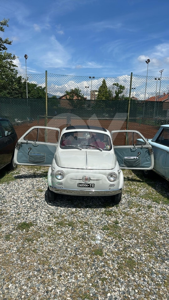 SAN GILLIO - Successo per il raduno delle auto storiche alla Bizzarria - FOTO