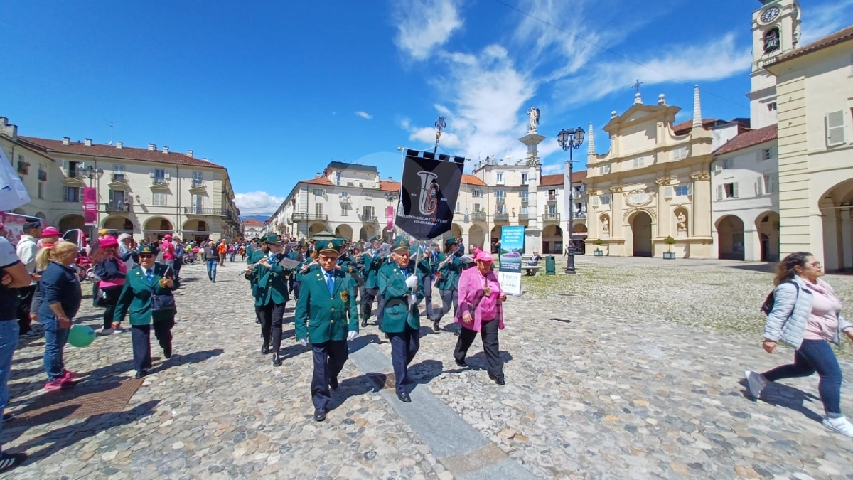 GIRO D'ITALIA A VENARIA - Riviviamo le emozioni della «Grande Partenza» - TUTTE LE FOTO