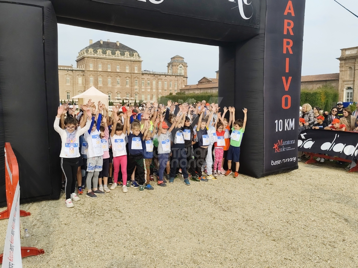 VENARIA - Oltre 300 giovani protagonisti de «La Corsa del Principino» in Reggia - FOTO