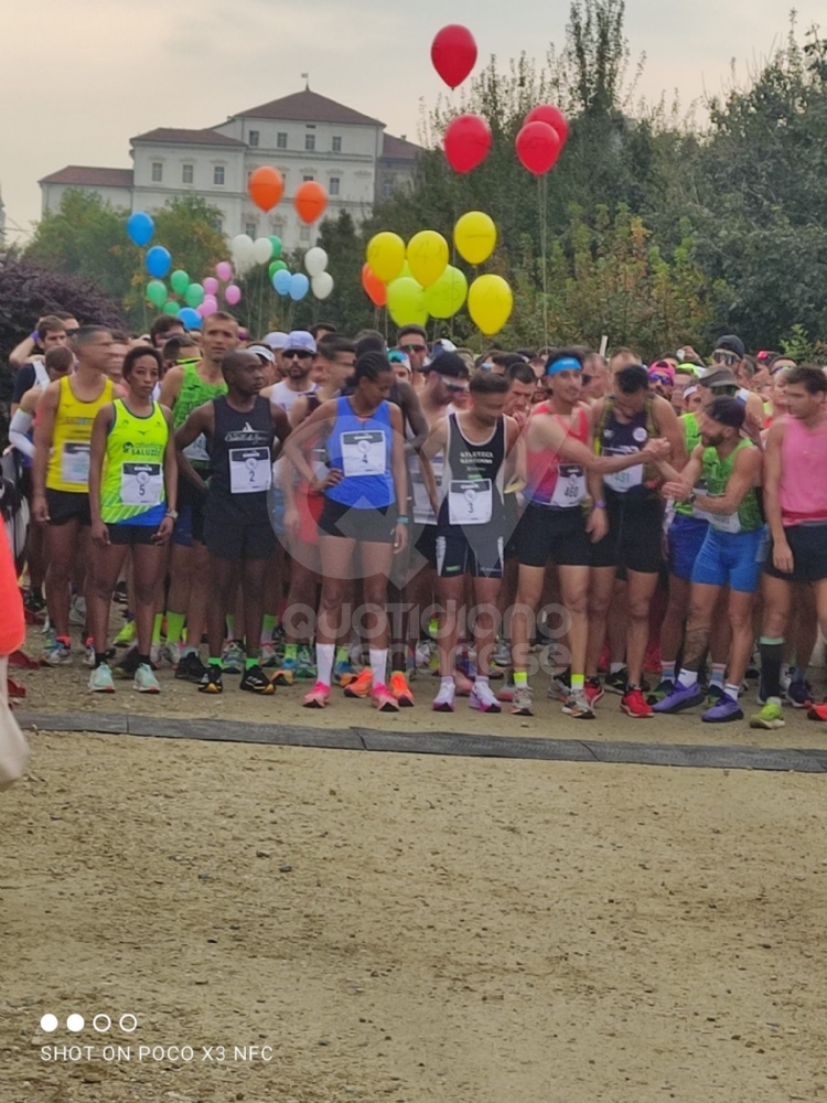 VENARIA - Oltre 4mila persone a «Una Corsa da Re»: e nel 2025 sarà Maratona! - FOTO