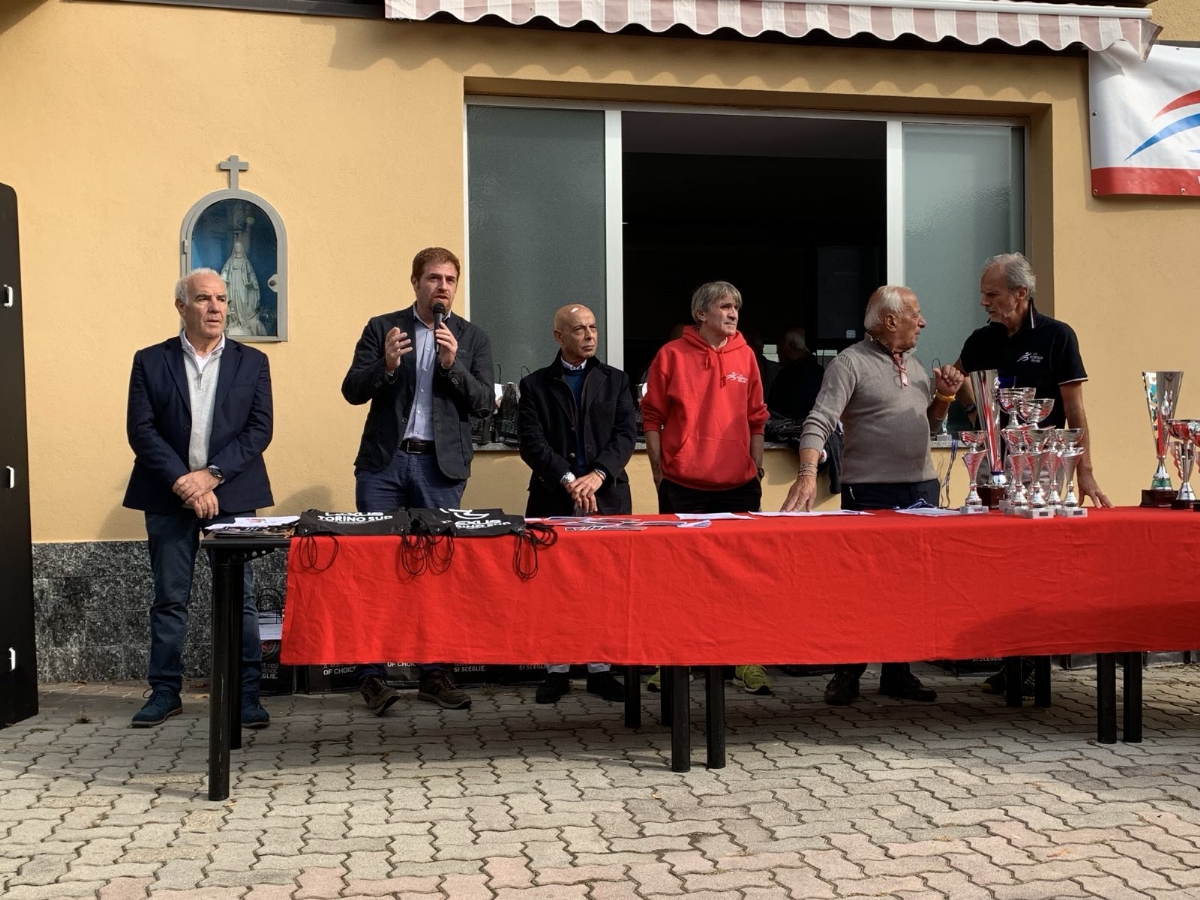 RIVOLI - Successo per l'edizione 37 della «StraRivoli» - FOTO