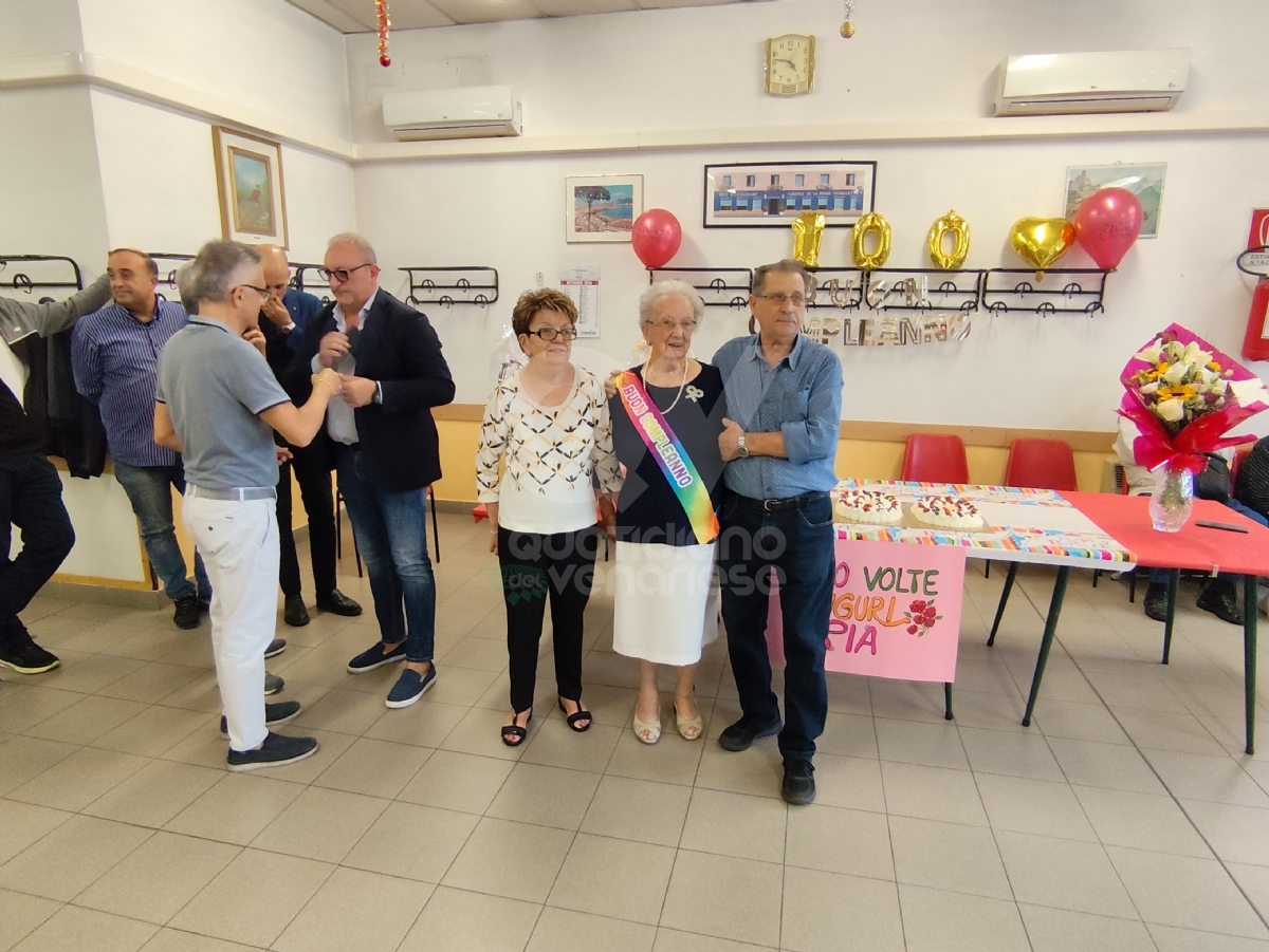 TORINO-VENARIA - I cento anni della signora Pia Mila: grande festa al Centro d'Incontro - FOTO