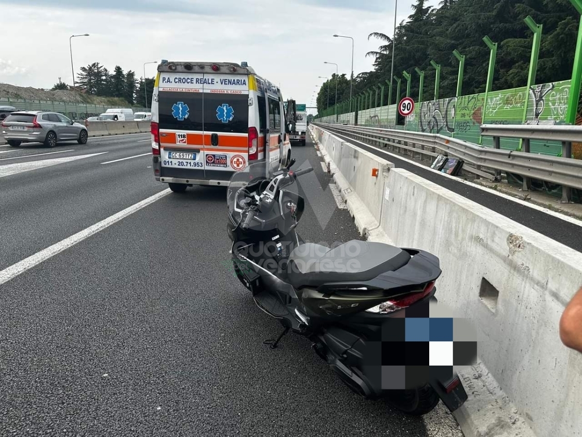 INCIDENTE IN TANGENZIALE A RIVOLI - Donna alla guida di uno scooter rimane ferita - FOTO