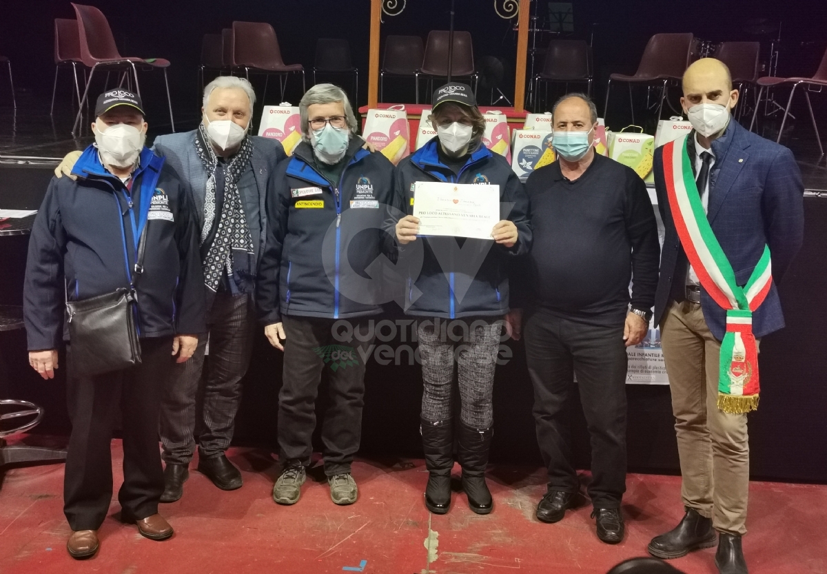 VENARIA - Premiate le associazioni che hanno dato una mano durante l'emergenza Covid - FOTO