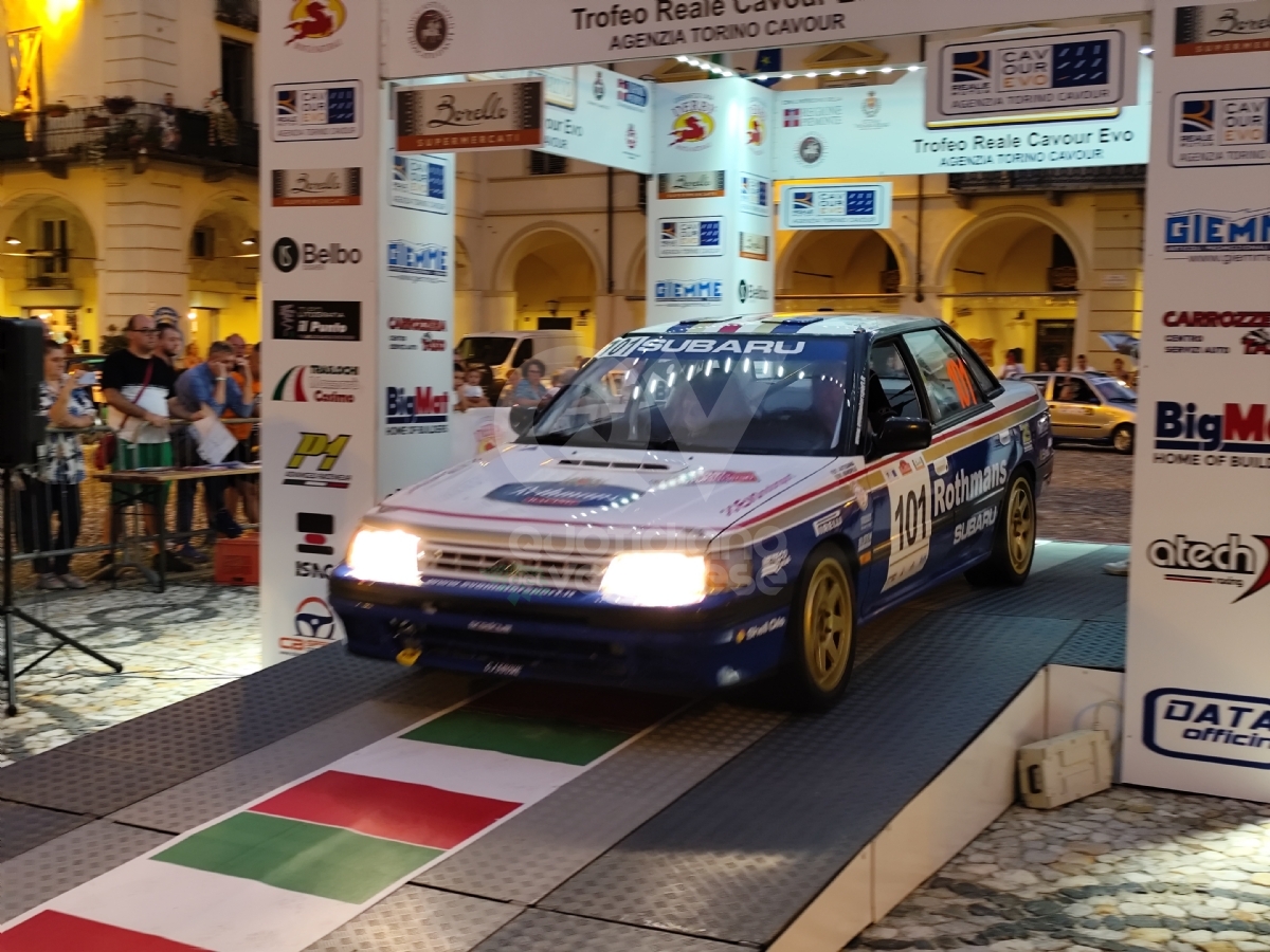 VENARIA - In Città la magia del Rally: tantissimi i curiosi e gli appassionati - FOTO