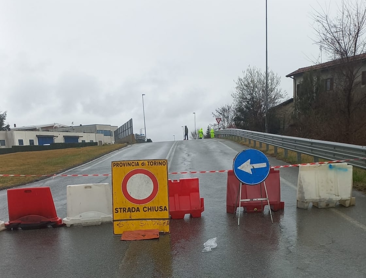 VORAGINE AD ALPIGNANO - Interrotta la viabilità lungo la strada provinciale 177 - FOTO