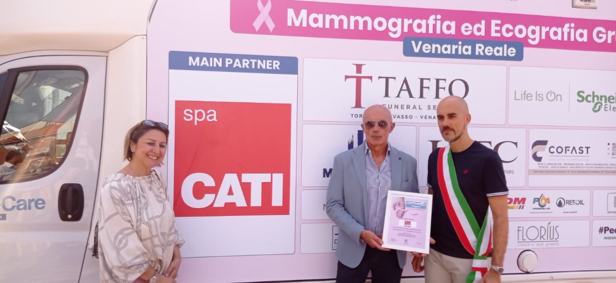 VENARIA - Successo per la giornata di diagnosi precoce e prevenzione del tumore al seno - FOTO