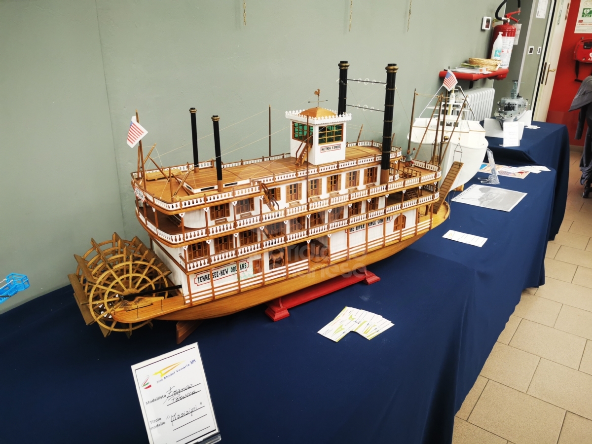 VENARIA - 30esima mostra di modellismo statico: i lavori del «296 Model» alla «Sala Vanzi» - FOTO