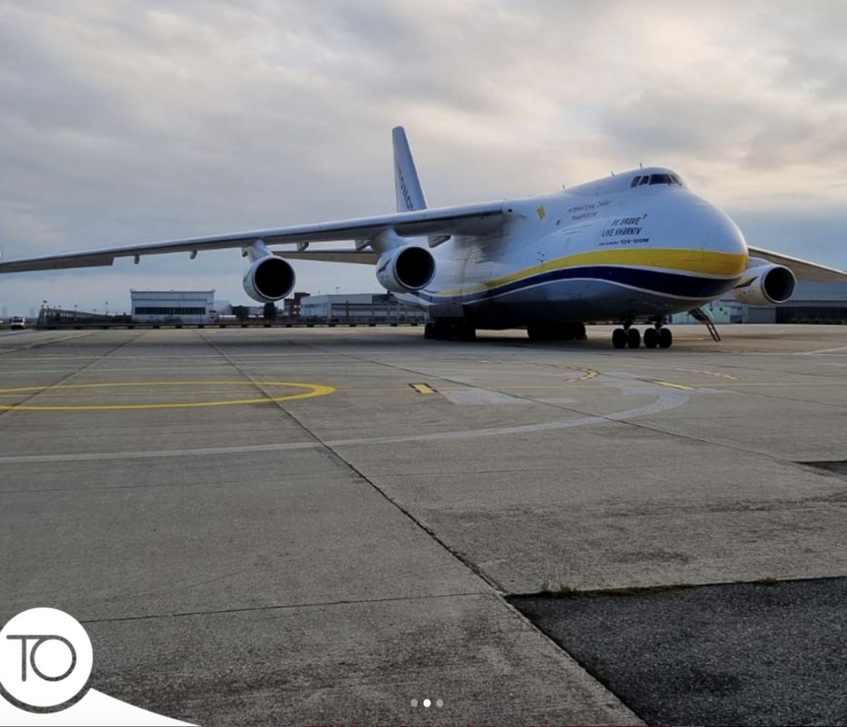 TORINO-CASELLE - Dopo tanto tempo, l'Antonov riatterra in aeroporto - FOTO E VIDEO