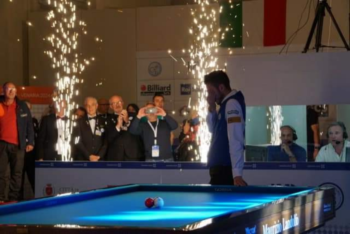 VENARIA - Andrea Ragonesi è il Campione del Mondo di Stecca 5 Birilli - FOTO