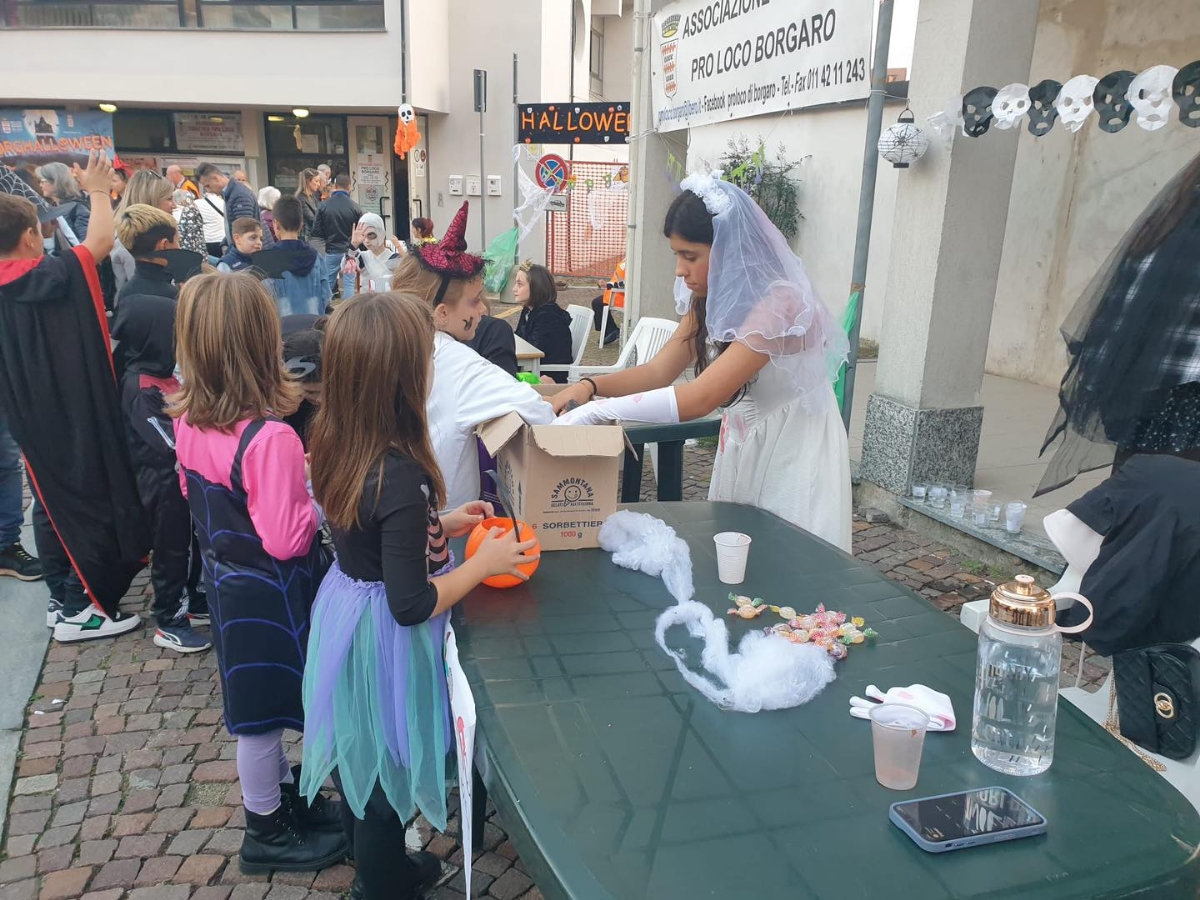 VENARIA-COLLEGNO-SAVONERA-DRUENTO-BORGARO - Halloween: «Dolcetto e Scherzetto»? Bambini protagonisti - FOTO