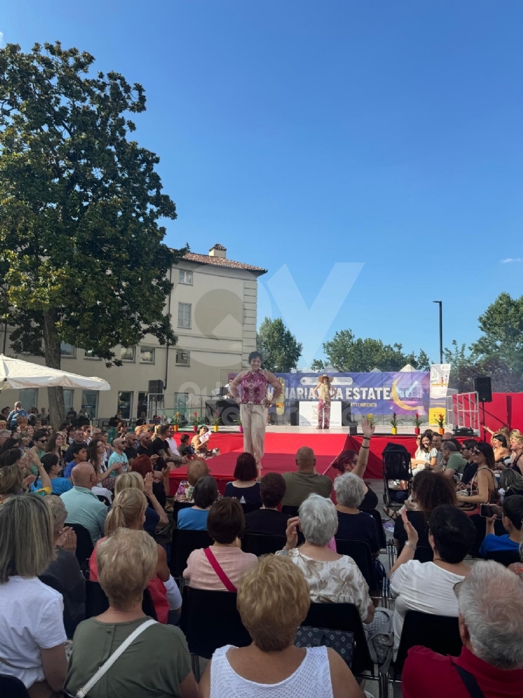 VENARIA - Moda, inclusione e solidarietà: il successo della sfilata in favore del Regina Margherita - FOTO