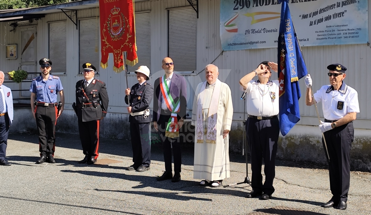 VENARIA - Grande festa in via Picco: celebrata la Marina Militare Italiana - FOTO