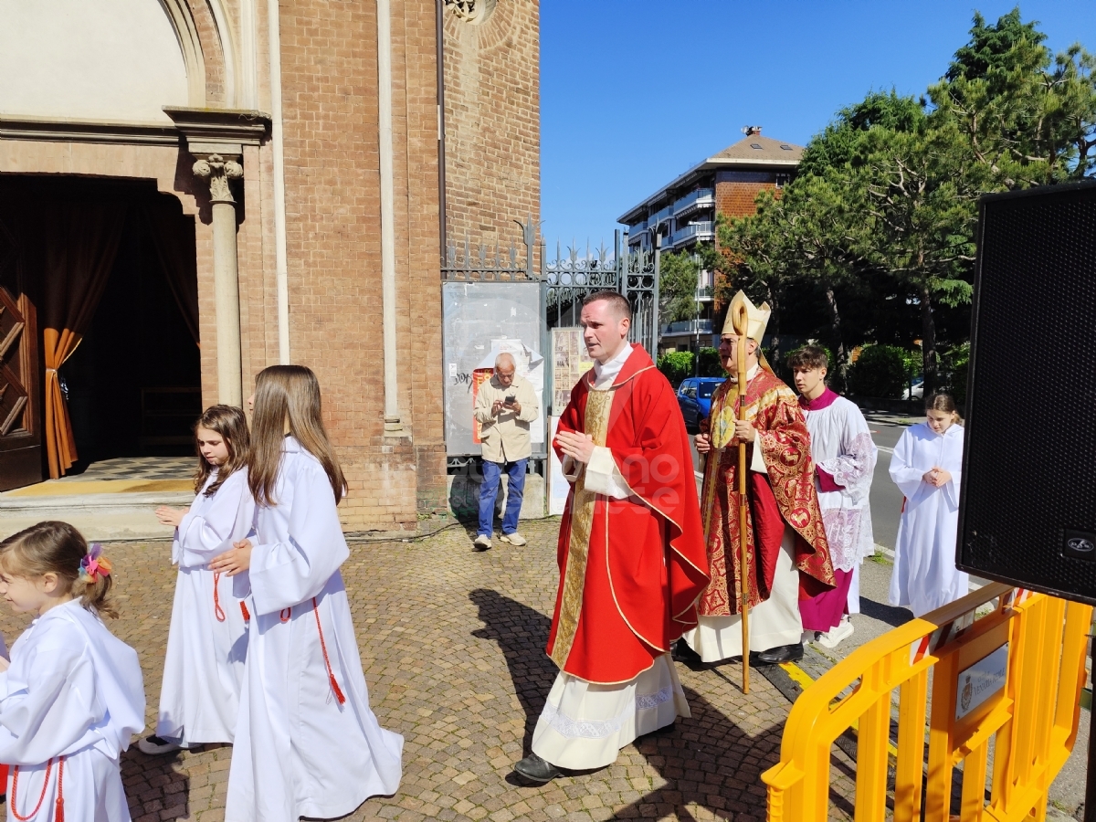 VENARIA - La Patronale dei Santi Marchese e Lorenzo caratterizzata dalla visita dell'Arcivescovo - FOTO