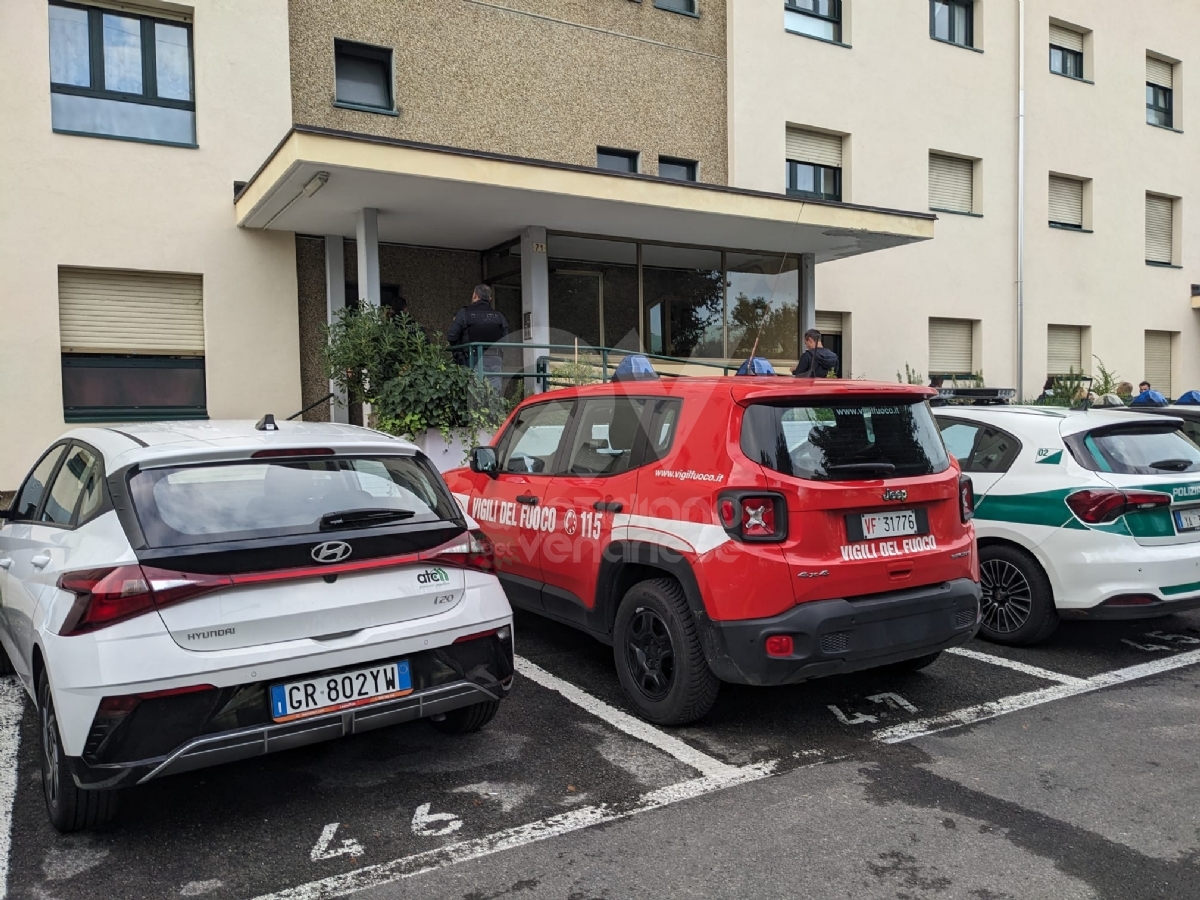 COLLEGNO - Sgomberati gli alloggi occupati abusivamente in via Della Croce - FOTO