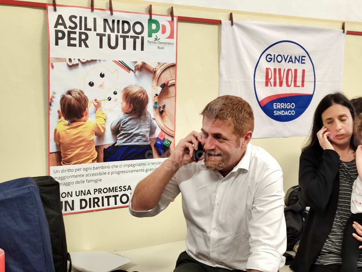 ELEZIONI RIVOLI - Con la vittoria si canta «Bella Ciao», Errigo: «Ballottaggio vergognoso per modi e toni...» - FOTO e VIDEO