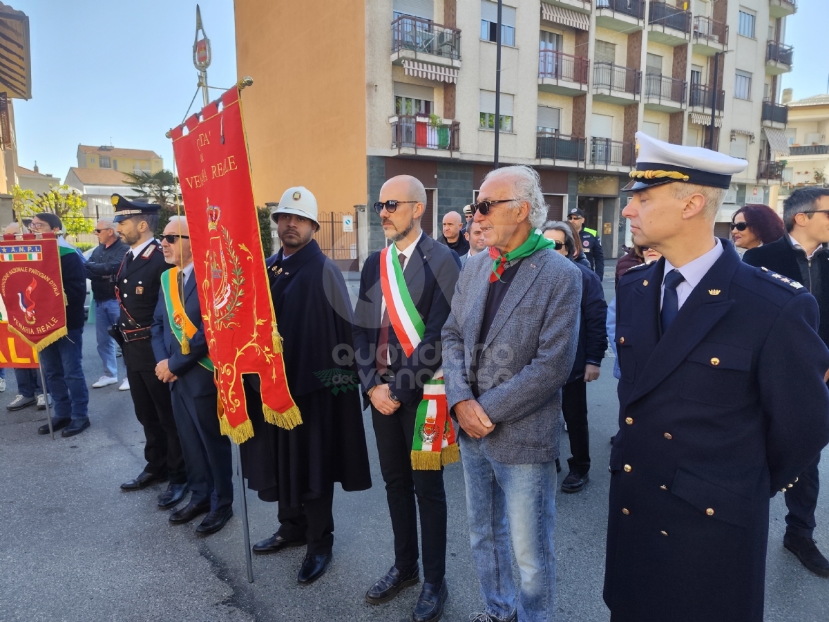 VENARIA - La Città ha celebrato il 25 Aprile, Festa di Liberazione - FOTO E VIDEO