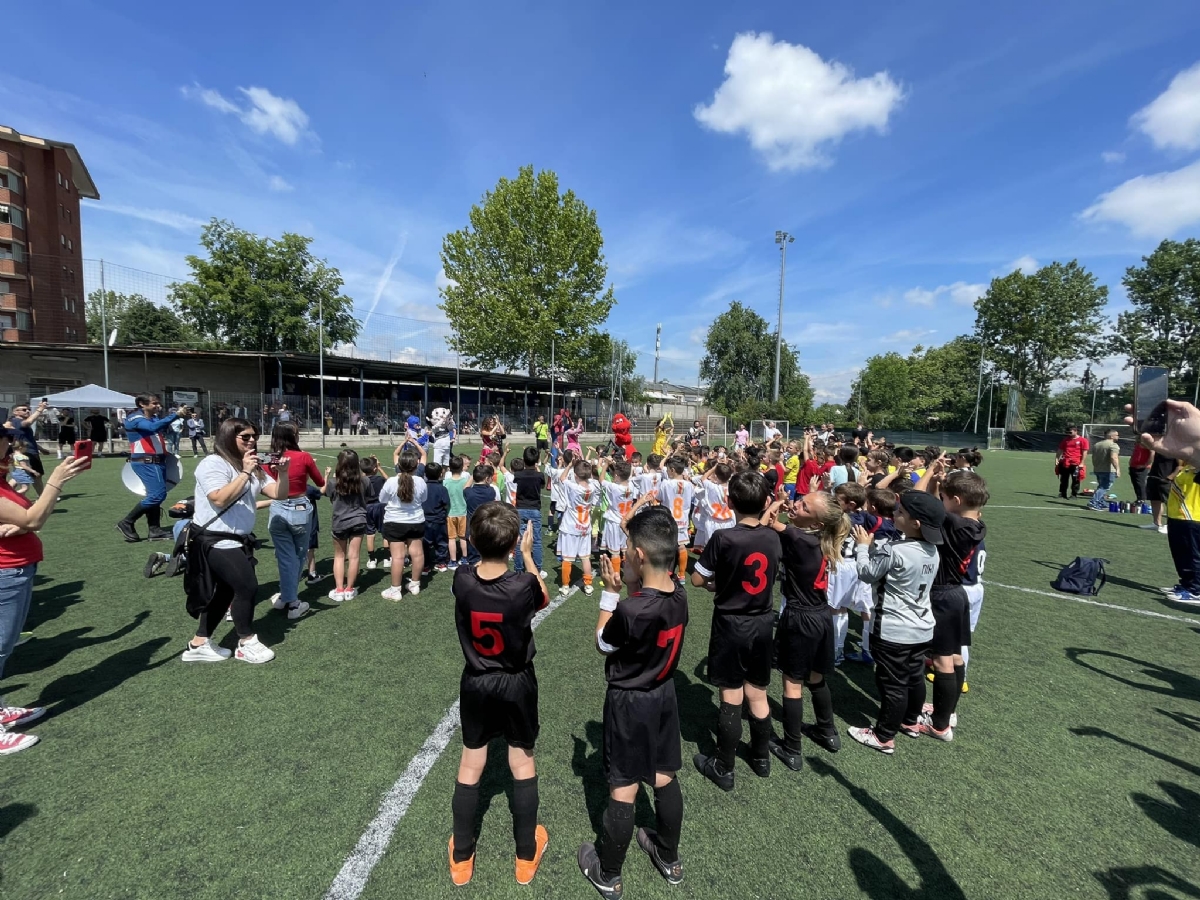 COLLEGNO - Calcio, divertimento e solidarietà nel torneo Pro Life e Avis» in memoria di Dario Cusanno - FOTO