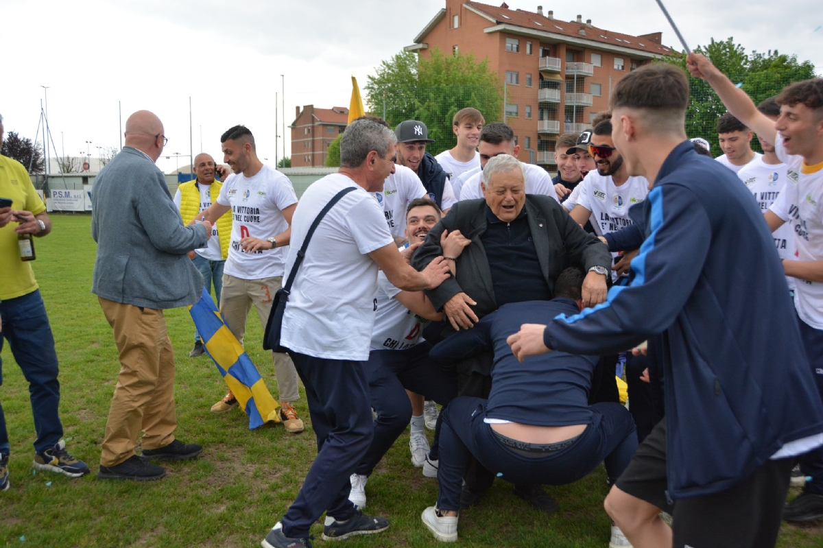 CALCIO - Un punto per la grande festa: IL BORGARO NOBIS E' IN SERIE D - LE FOTO