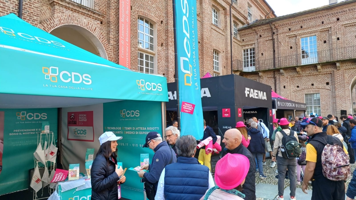 GIRO D'ITALIA A VENARIA - Riviviamo le emozioni della «Grande Partenza» - TUTTE LE FOTO